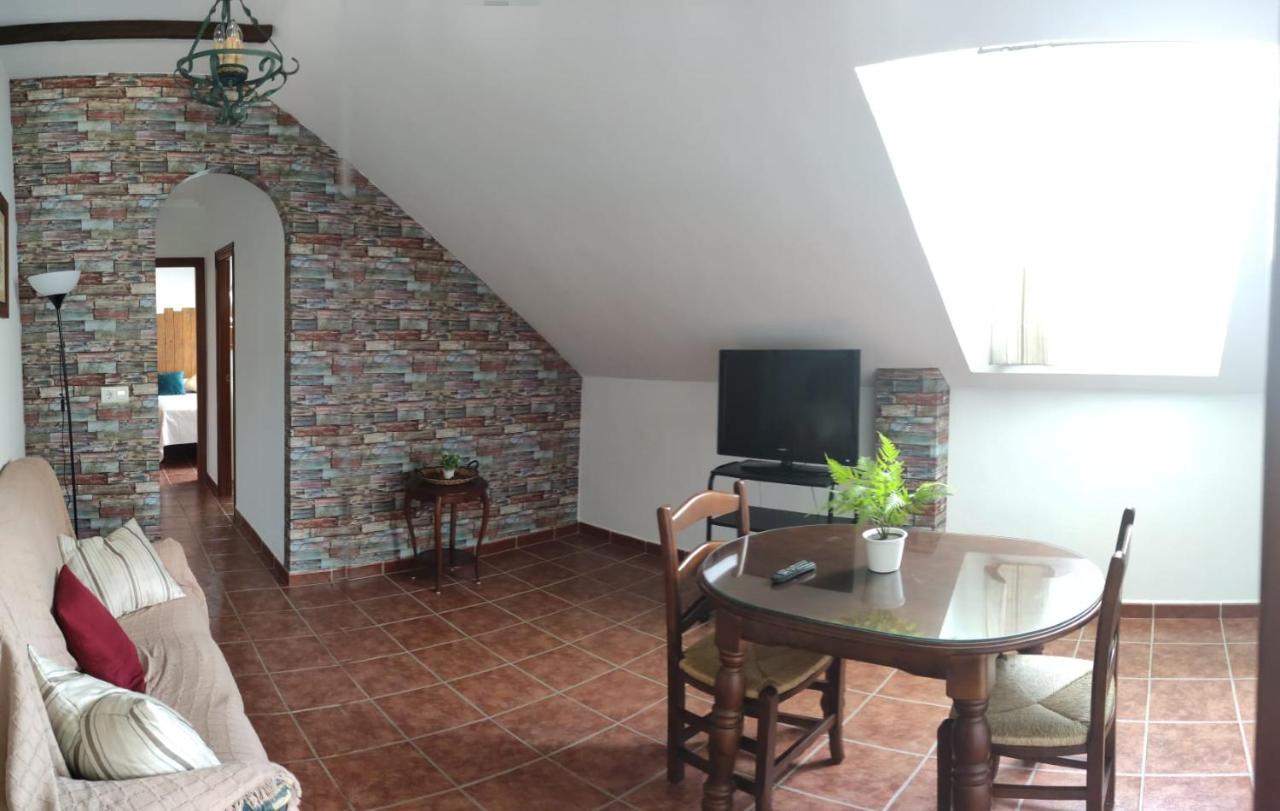 Hostal Vista A La Sierra Valle de Abdalagís Dış mekan fotoğraf